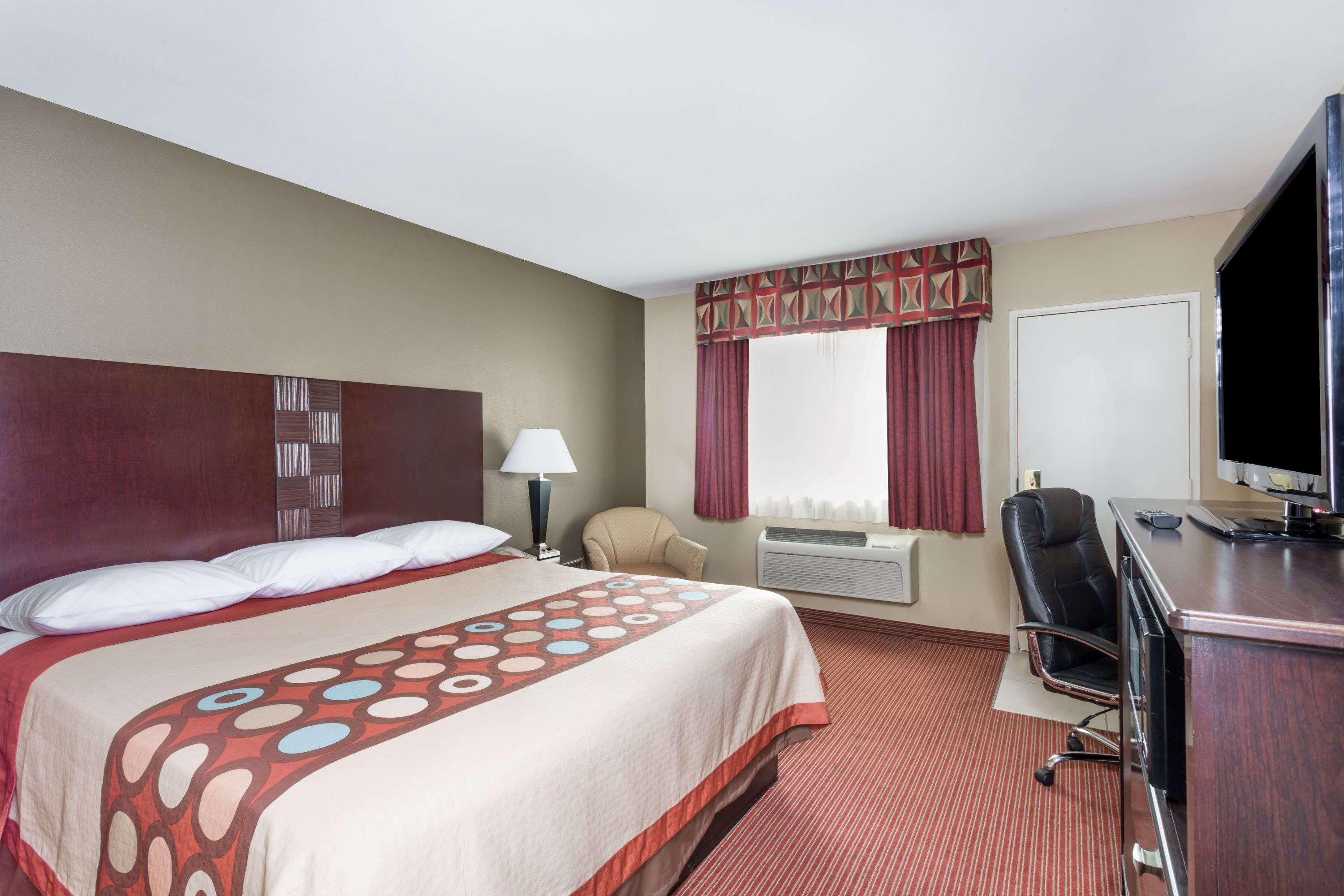 Super 8 By Wyndham Phoenix Downtown المظهر الخارجي الصورة